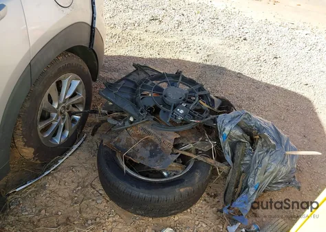 2016 Hyundai Tucson Se from USA, damaged, VIN KM8J33A42GU125384